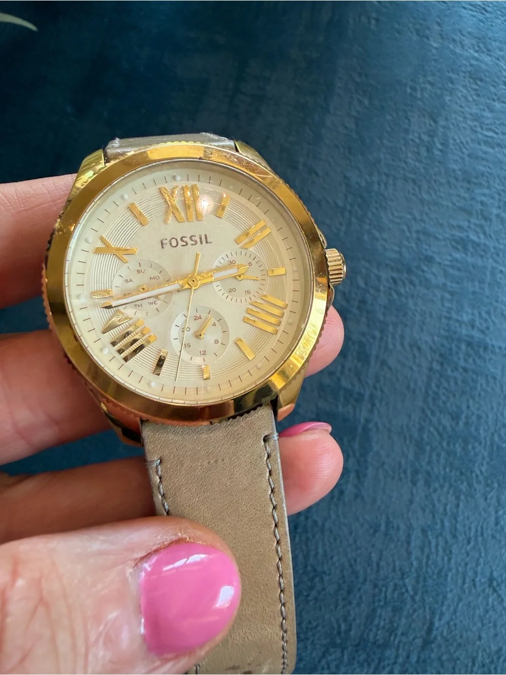 Fossil Women’s Taupe Genuine Leather Strap Watch with Gold Case